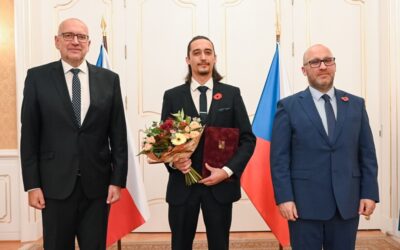 Dvě Ceny MŠMT pro absolventy našeho ústavu